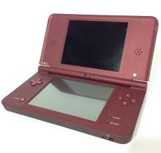 Nintendo DSi XL - Bordó